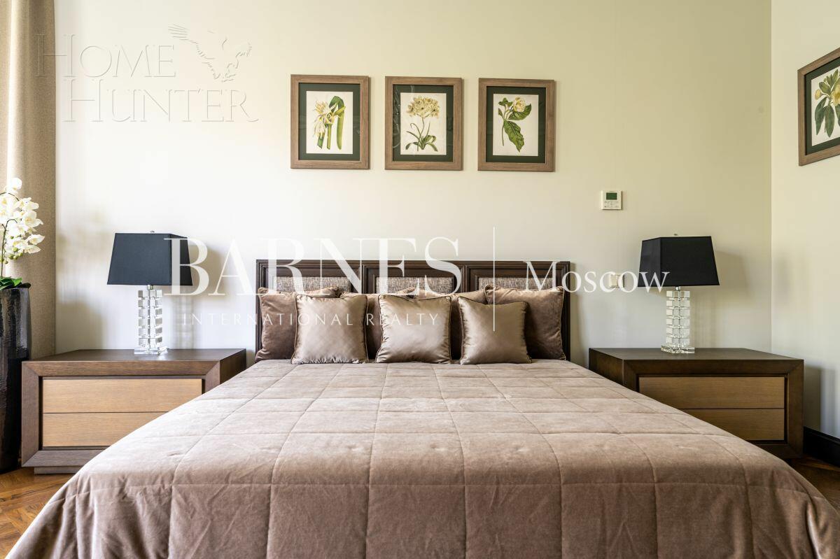 2-этажный коттедж 1 065 м² с отделкой