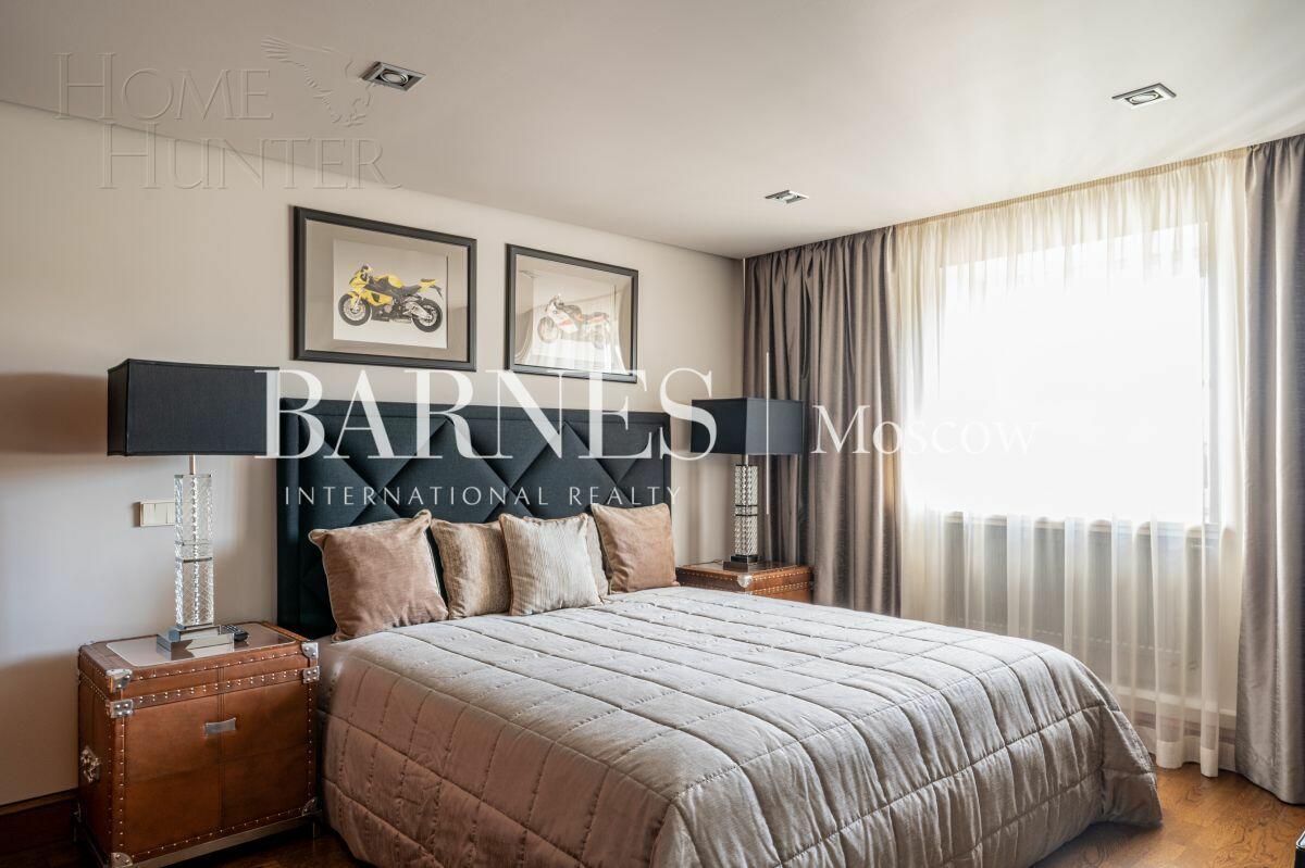 2-этажный коттедж 1 065 м² с отделкой