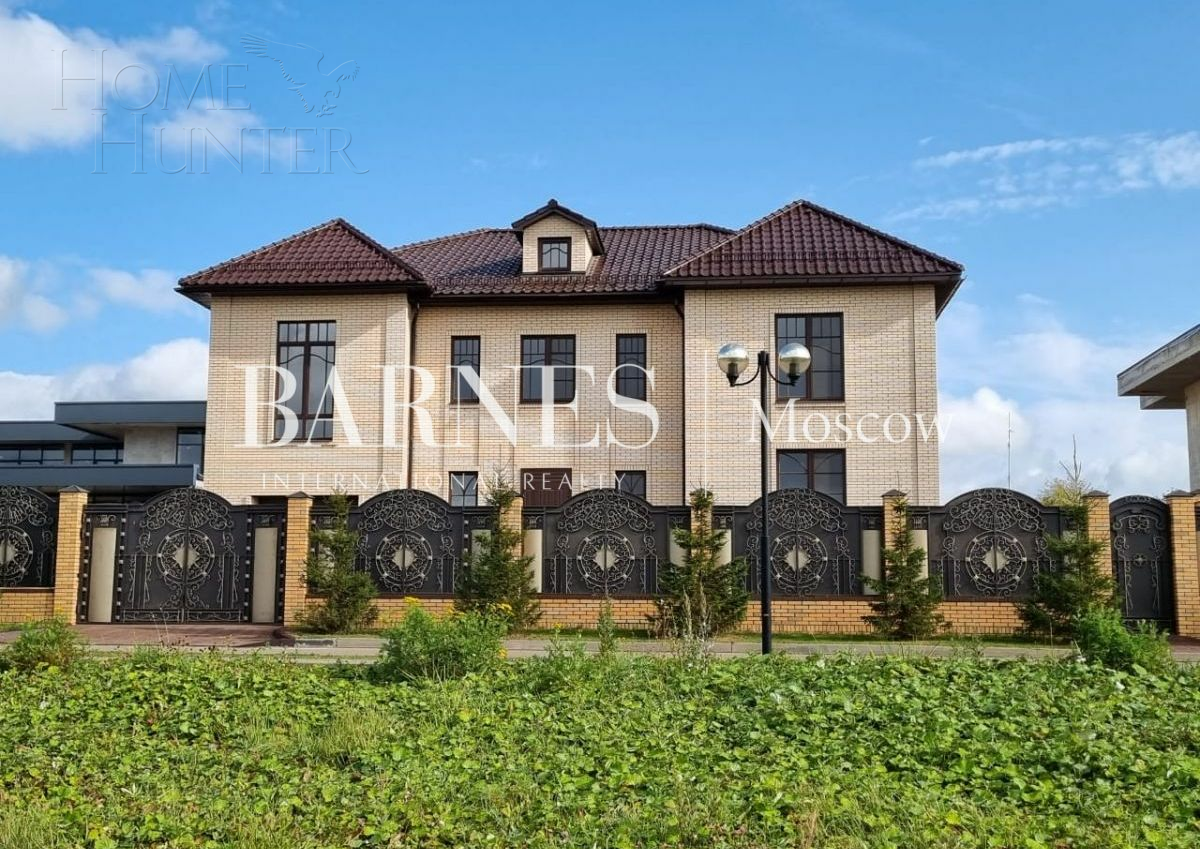 2-этажный коттедж 630 м² с отделкой