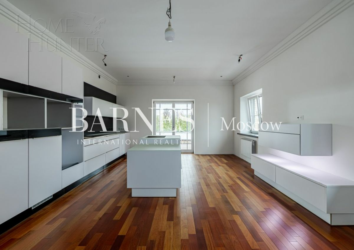 2-этажный коттедж 630 м² с отделкой