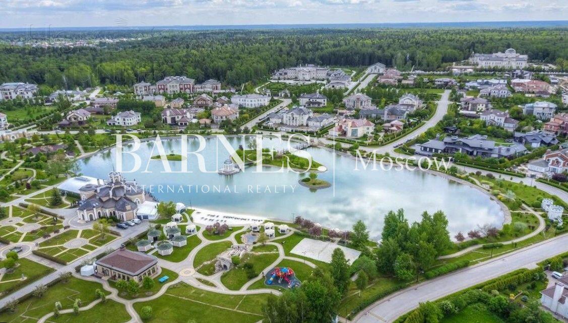 Участок 44.48 сот. в охраняемом поселке