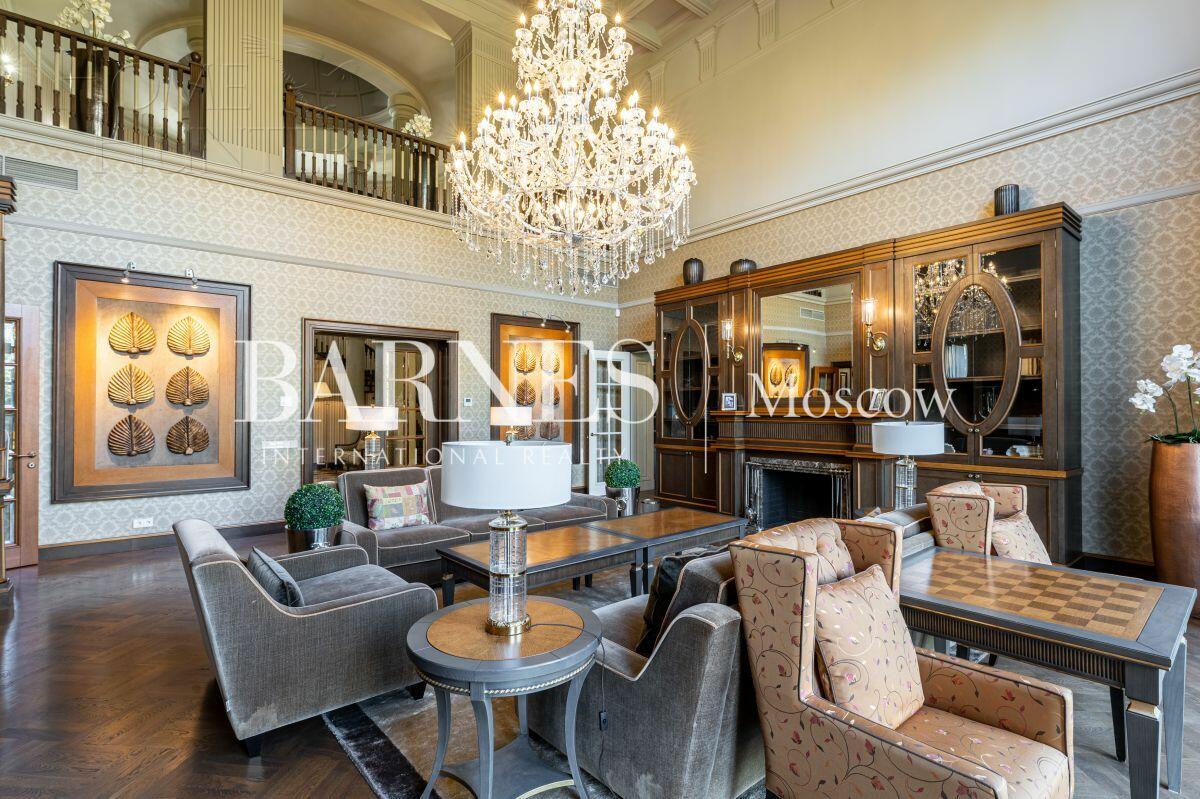 2-этажный коттедж 1 065 м² с отделкой