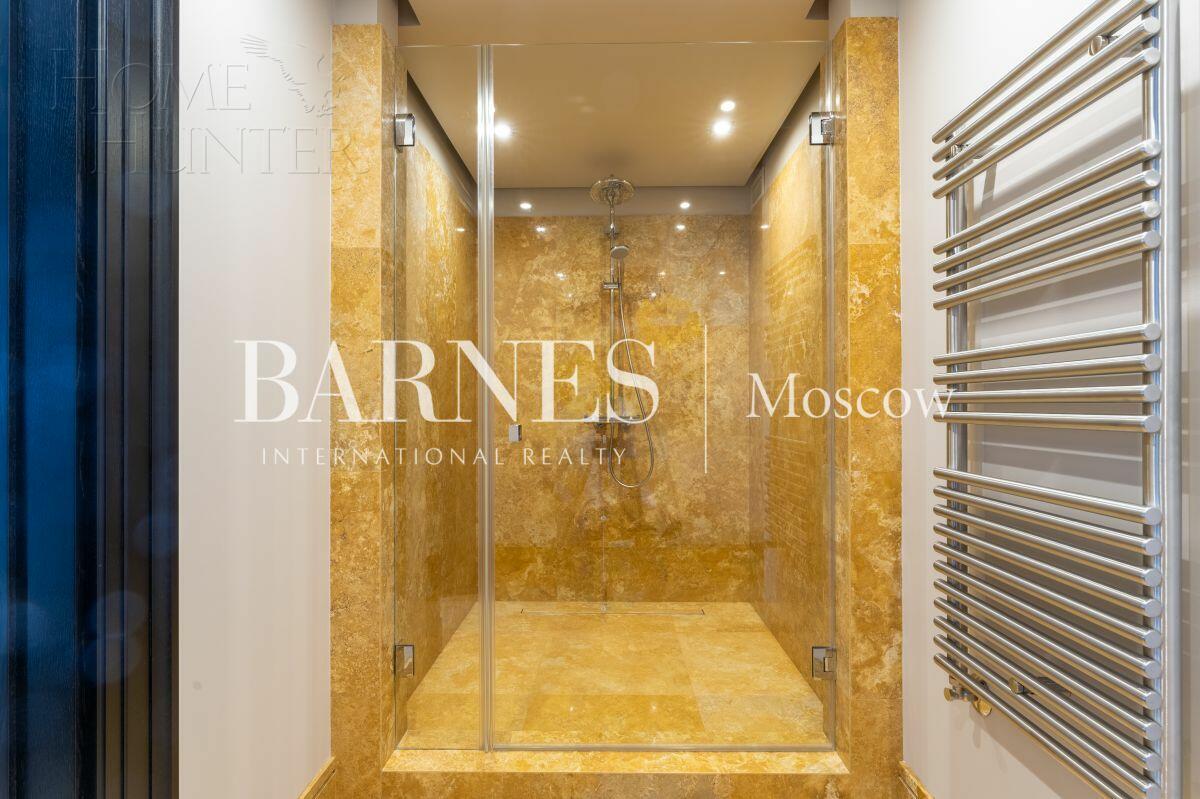 2-этажный коттедж 1 065 м² с отделкой