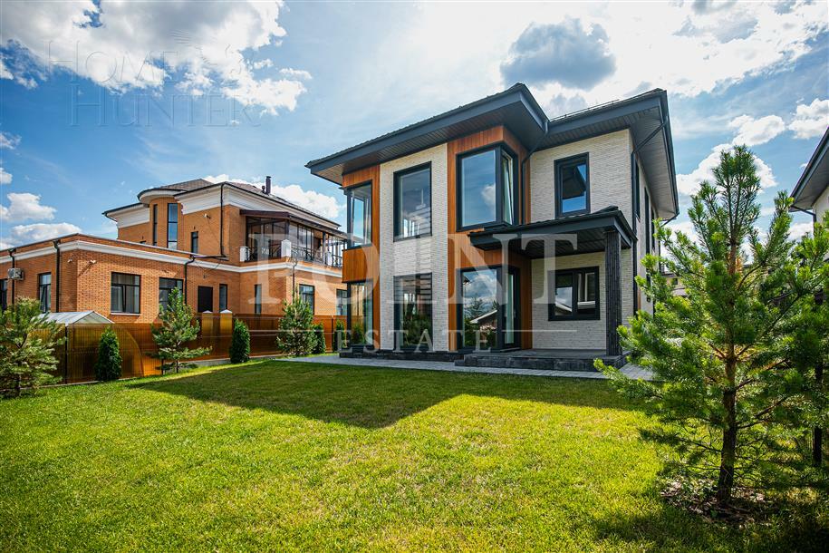 2-этажный коттедж 250 м² без отделки