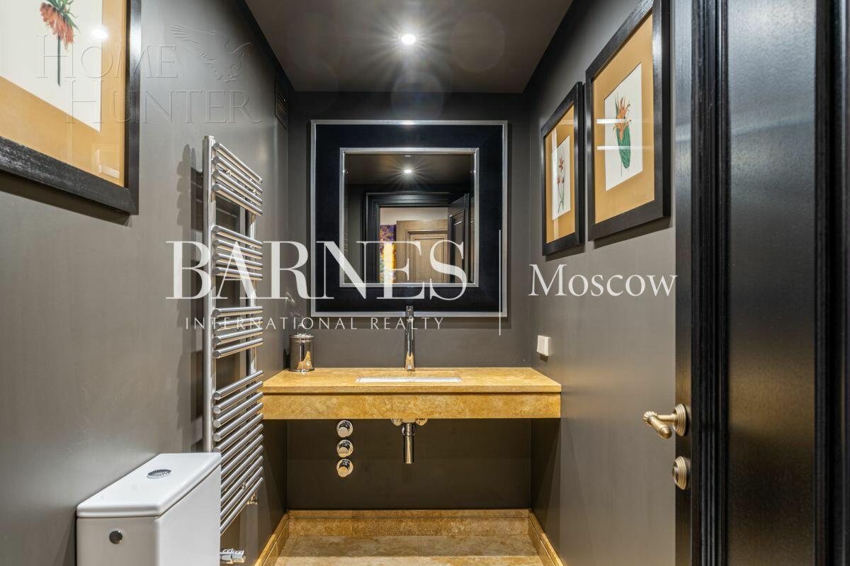 2-этажный коттедж 1 065 м² с отделкой