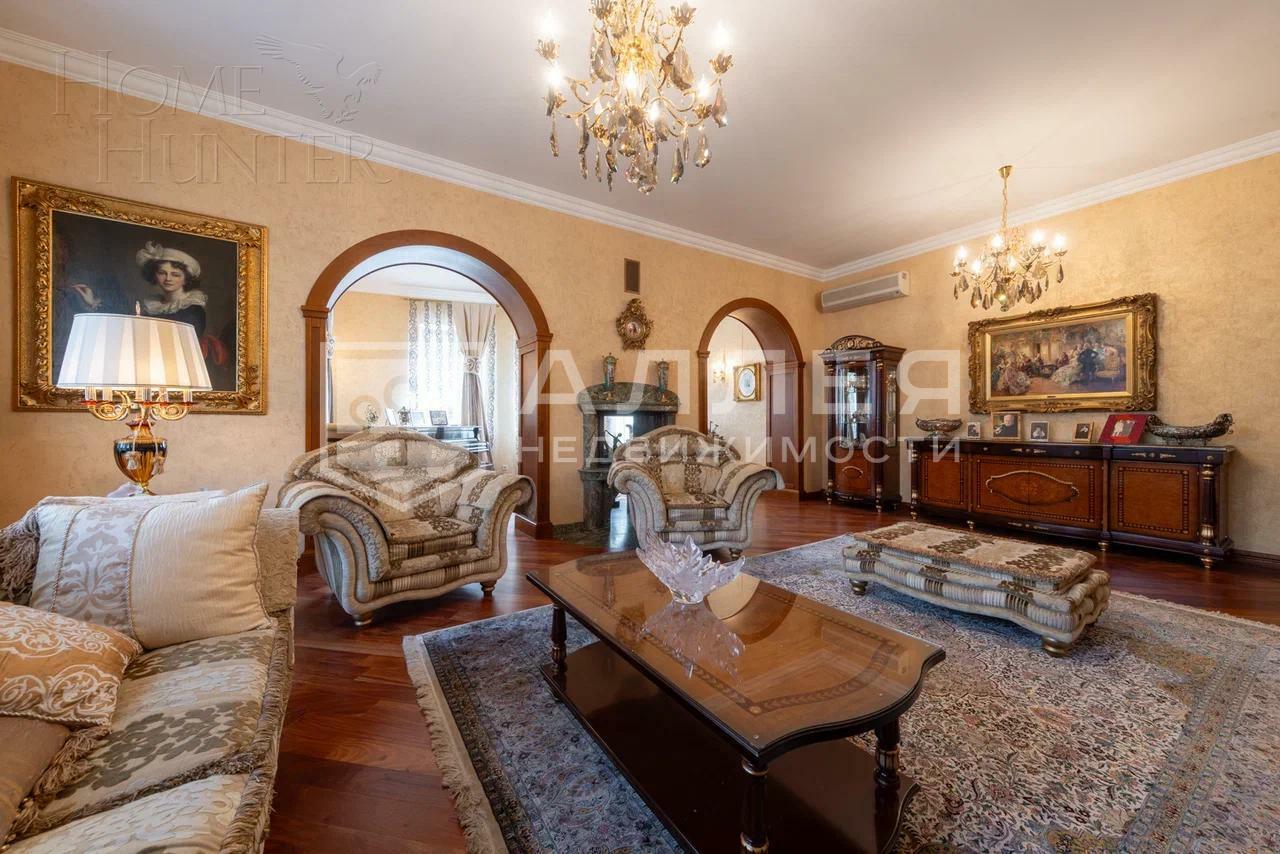 2-этажный коттедж 1 050 м² с отделкой