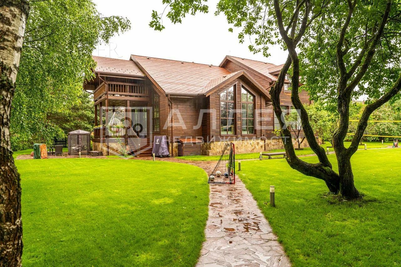 2-этажный коттедж 280 м² с отделкой