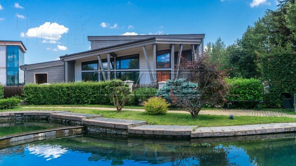 2-этажный коттедж 500 м² с отделкой