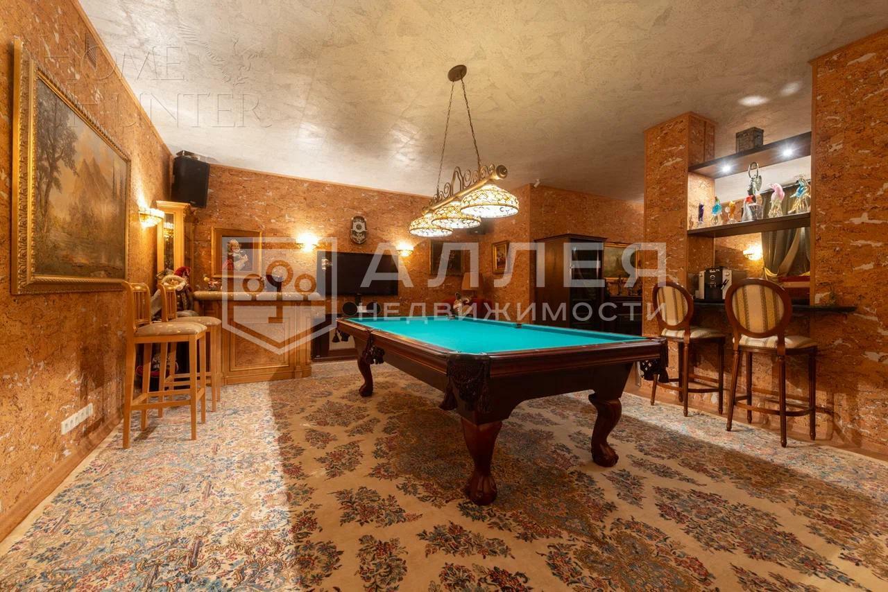 2-этажный коттедж 1 050 м² с отделкой