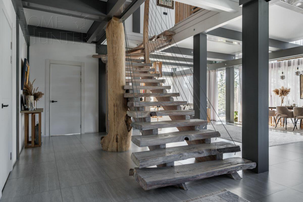 2-этажный коттедж 420 м² с отделкой