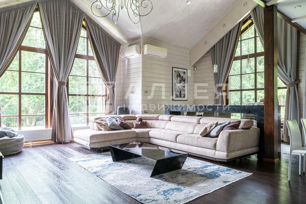 2-этажный коттедж 280 м² с отделкой