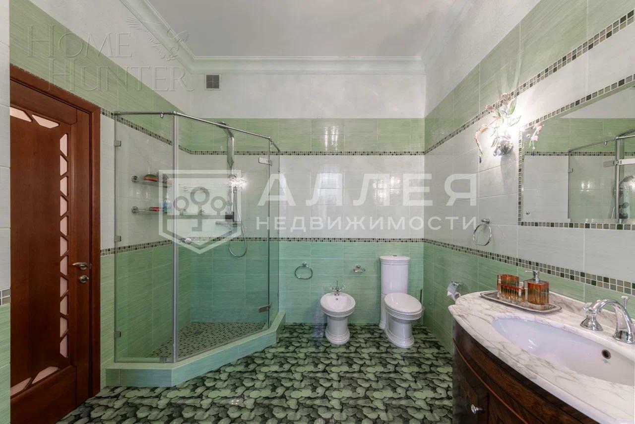 2-этажный коттедж 1 050 м² с отделкой