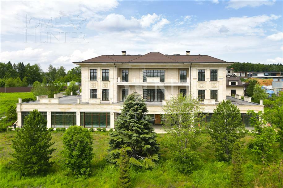 2-этажный коттедж 3 600 м² без отделки