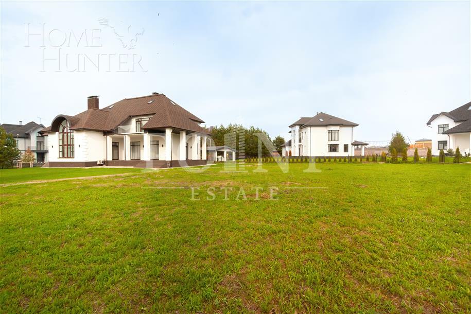 2-этажный коттедж 440 м² с отделкой