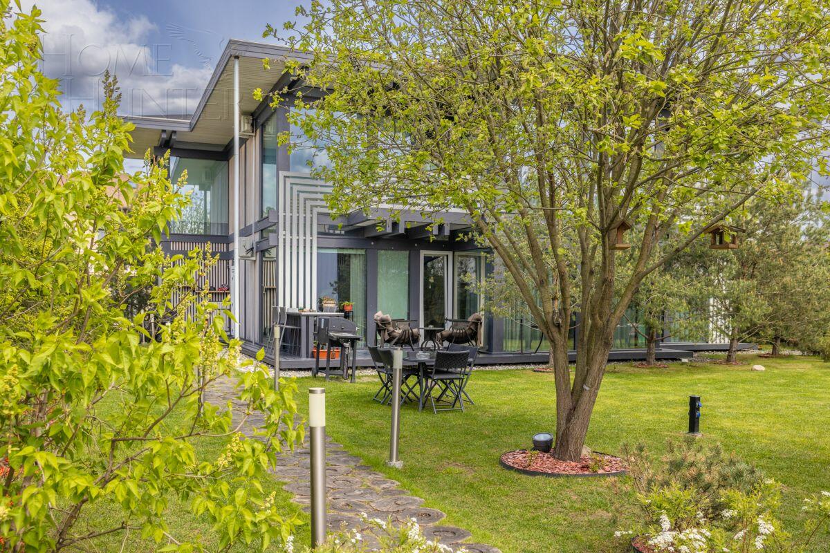 2-этажный коттедж 420 м² с отделкой