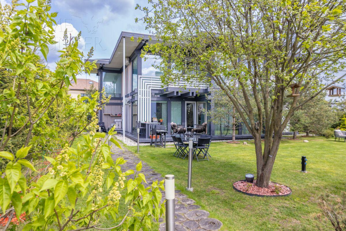 2-этажный коттедж 420 м² с отделкой