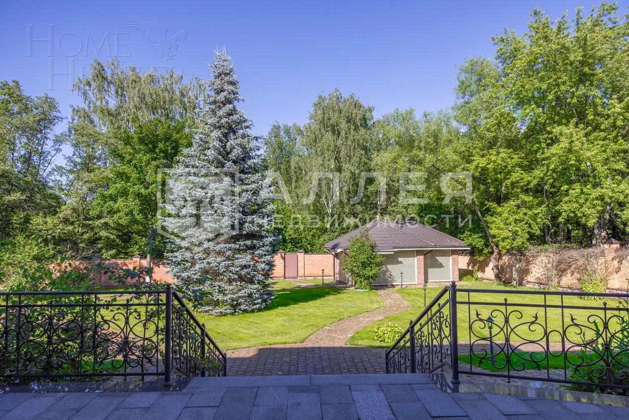 2-этажный коттедж 1 050 м² с отделкой