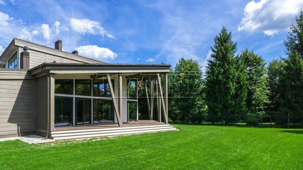 2-этажный коттедж 500 м² с отделкой