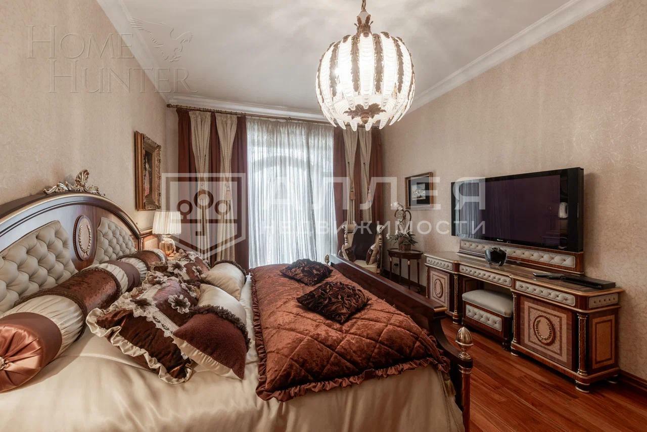 2-этажный коттедж 1 050 м² с отделкой