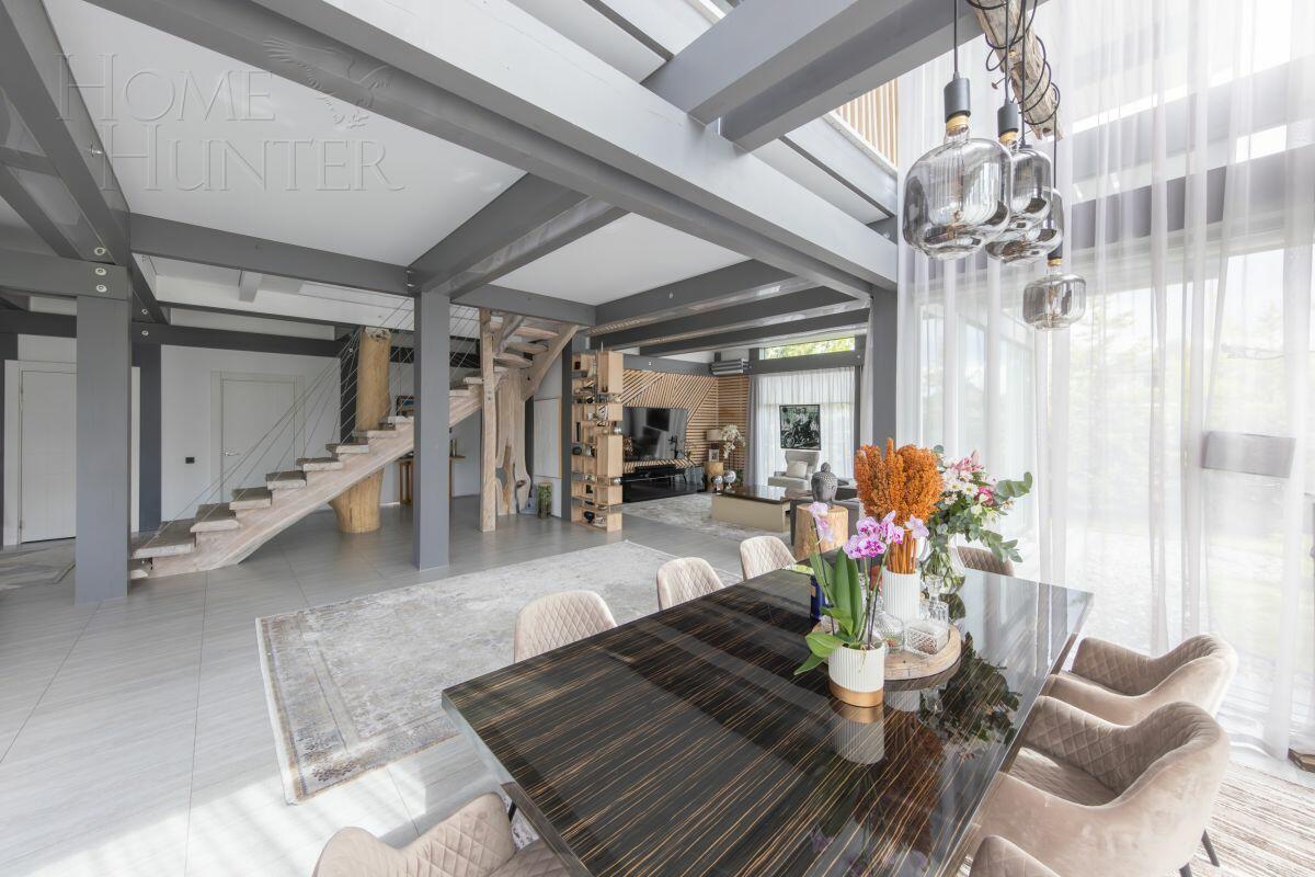 2-этажный коттедж 420 м² с отделкой