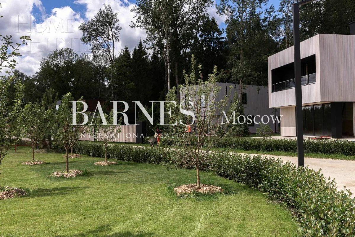 2-этажный коттедж 458 м² без отделки