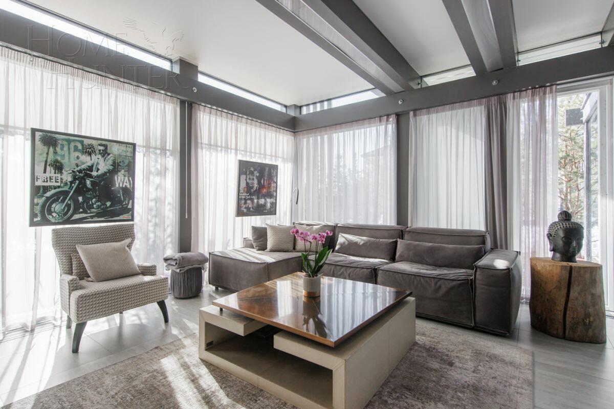 2-этажный коттедж 420 м² с отделкой