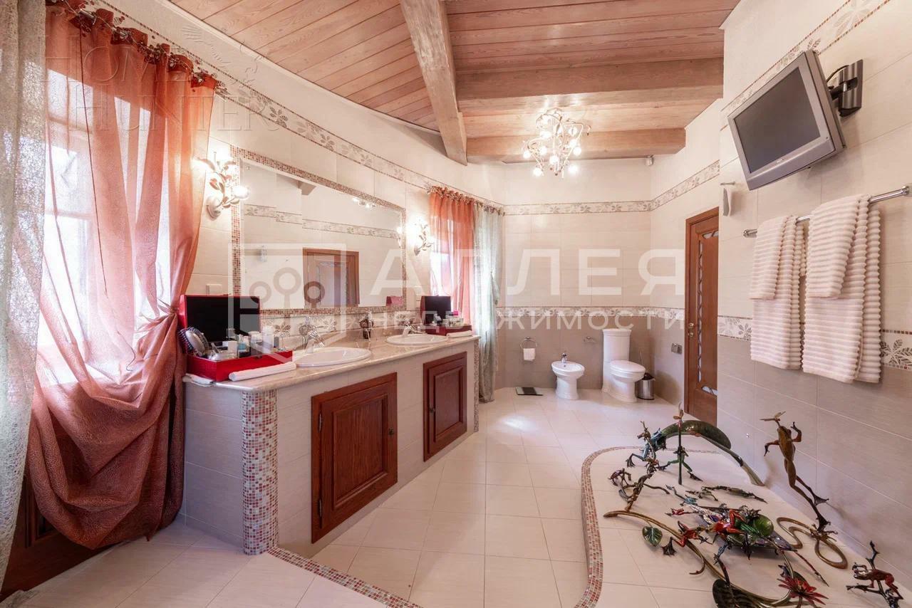 2-этажный коттедж 1 050 м² с отделкой