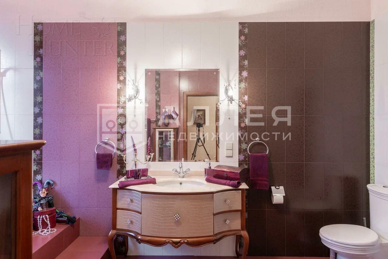 2-этажный коттедж 1 050 м² с отделкой