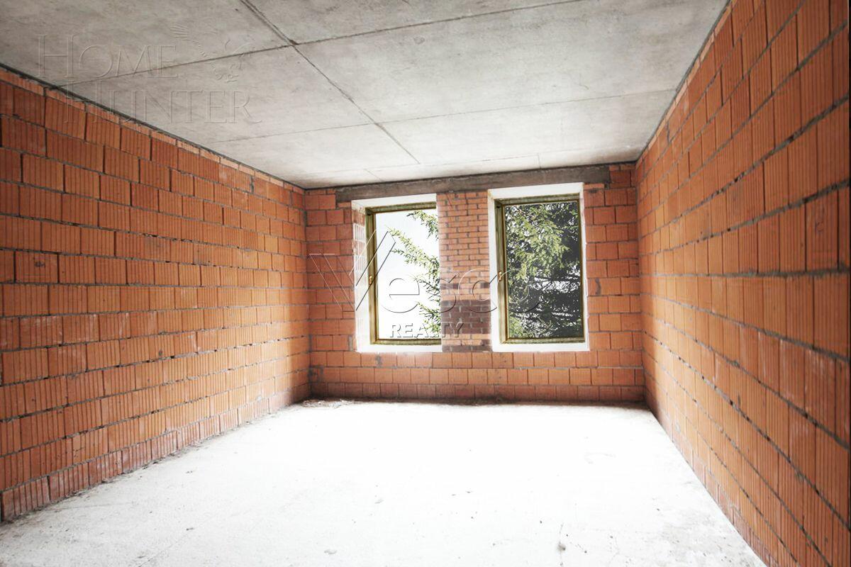 2-этажный коттедж 1 100 м² без отделки