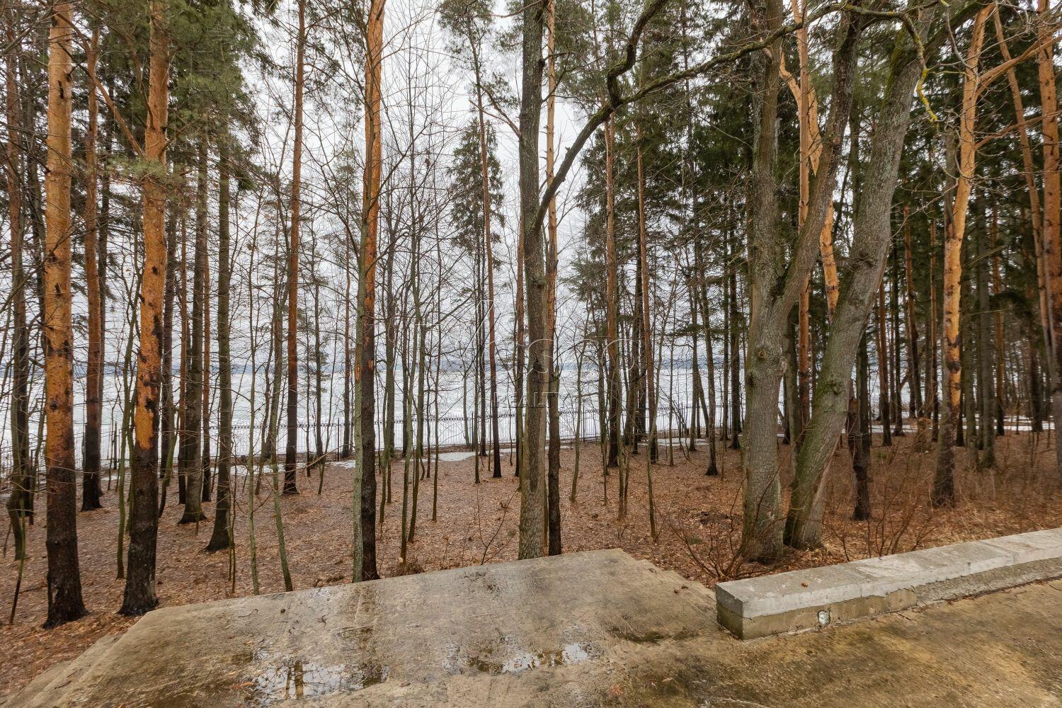 3-этажный коттедж 4 000 м² с отделкой