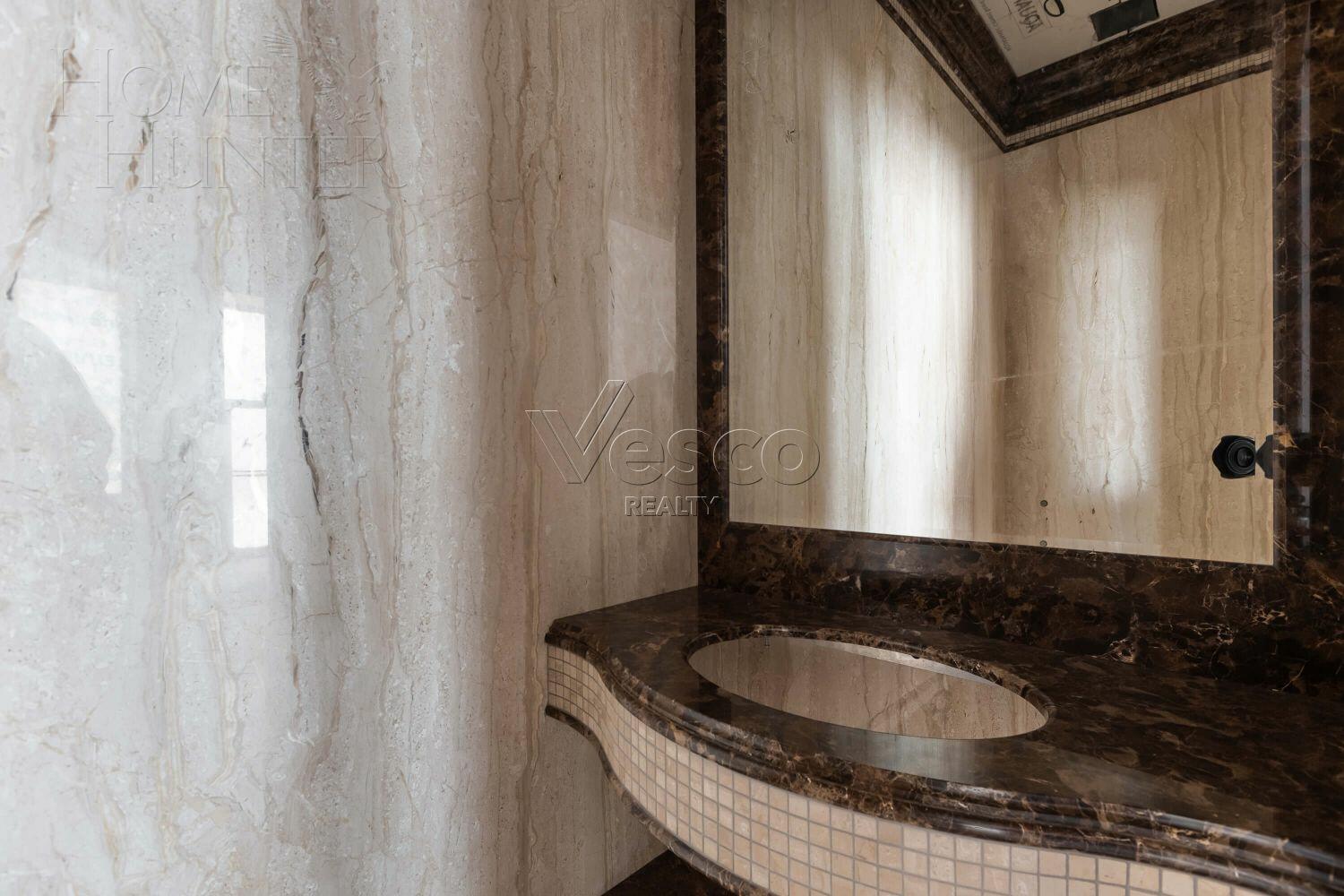 3-этажный коттедж 4 000 м² с отделкой