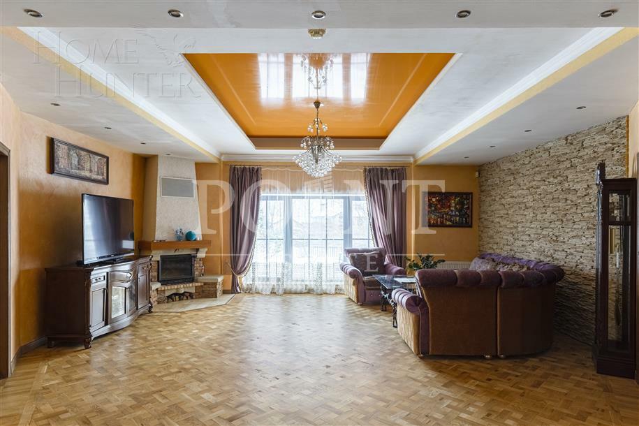 2-этажный коттедж 300 м² с отделкой