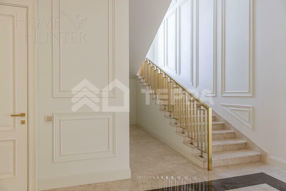 2-этажный коттедж 700 м² с отделкой