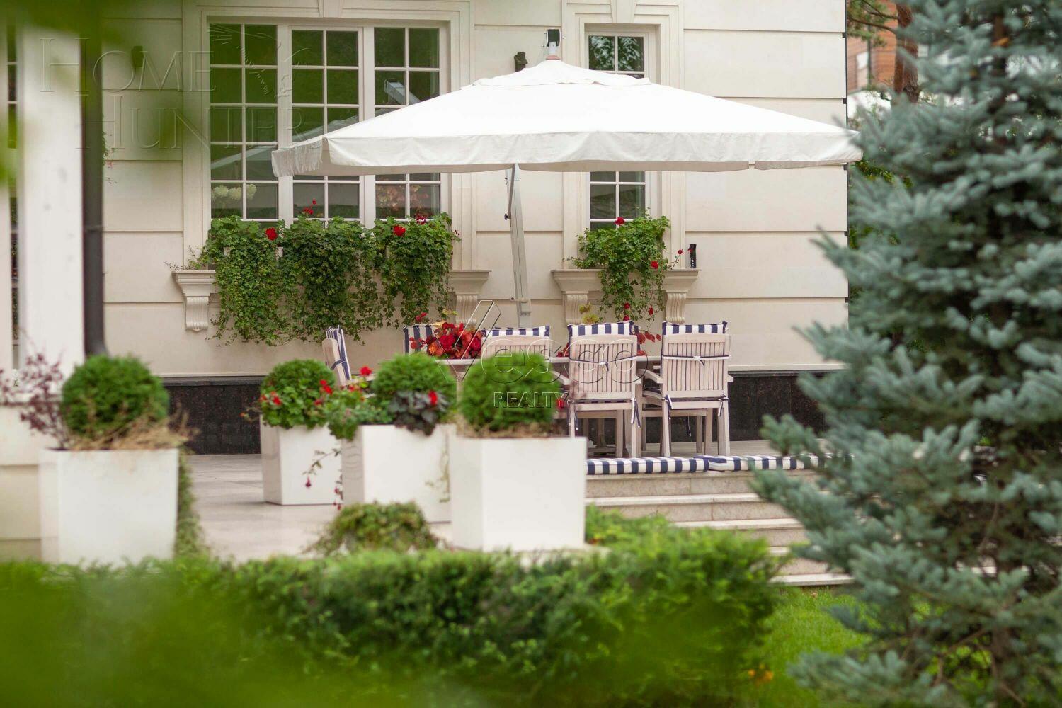 2-этажный коттедж 1 153 м² с отделкой