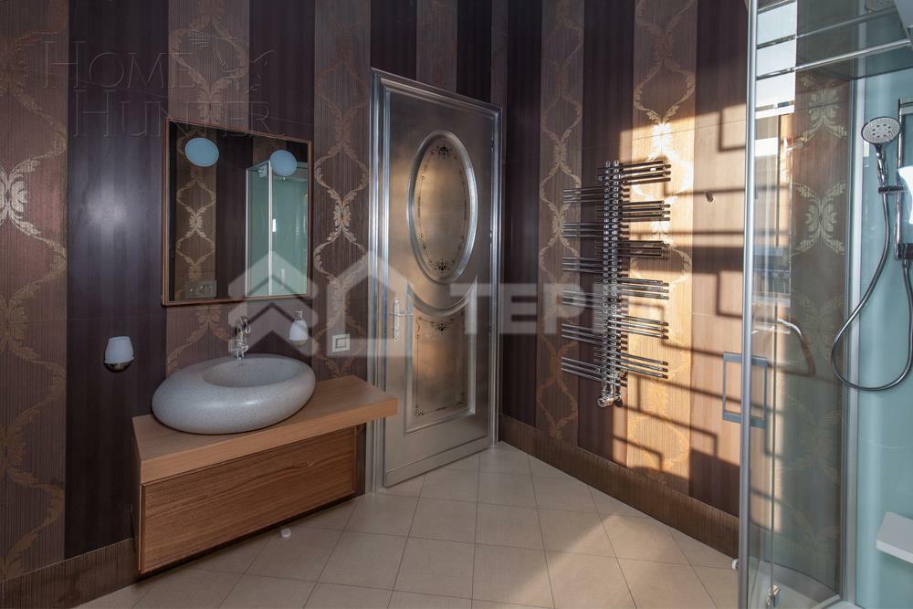 2-этажный коттедж 745 м² с отделкой