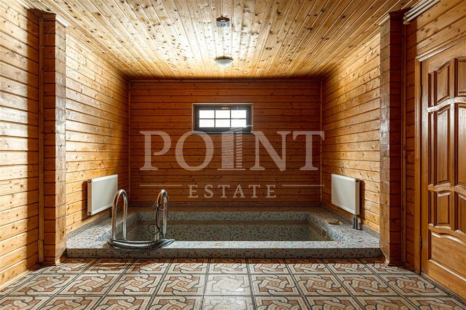 2-этажный коттедж 300 м² с отделкой