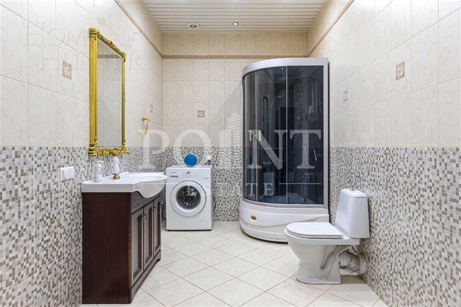 2-этажный коттедж 300 м² с отделкой