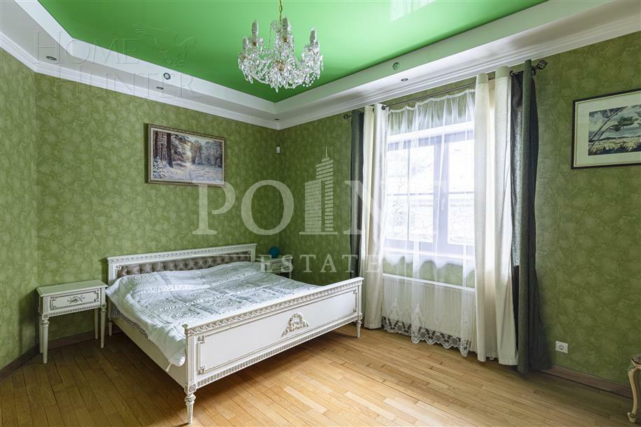 2-этажный коттедж 300 м² с отделкой