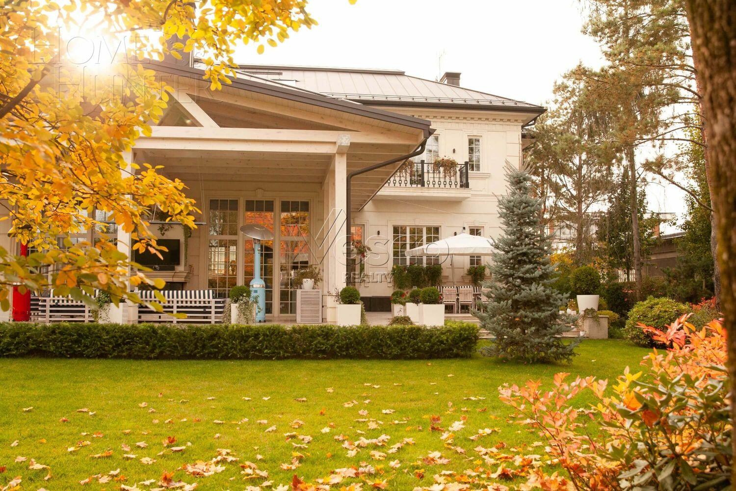 2-этажный коттедж 1 153 м² с отделкой