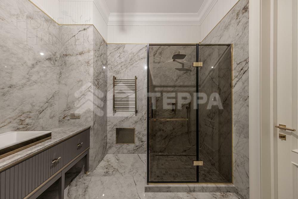 2-этажный коттедж 700 м² с отделкой