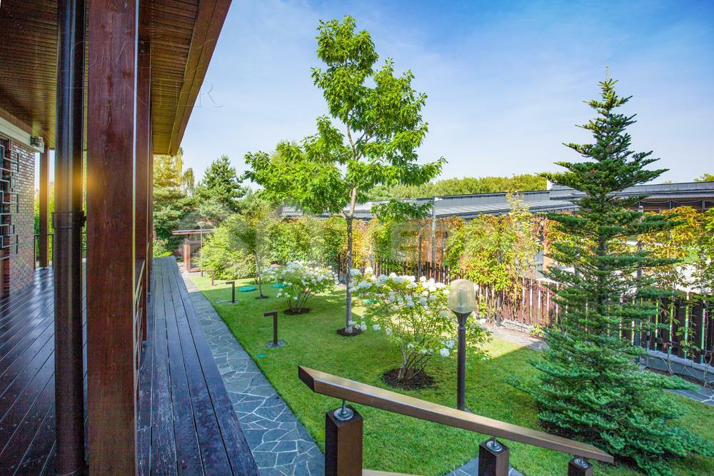 2-этажный коттедж 745 м² с отделкой