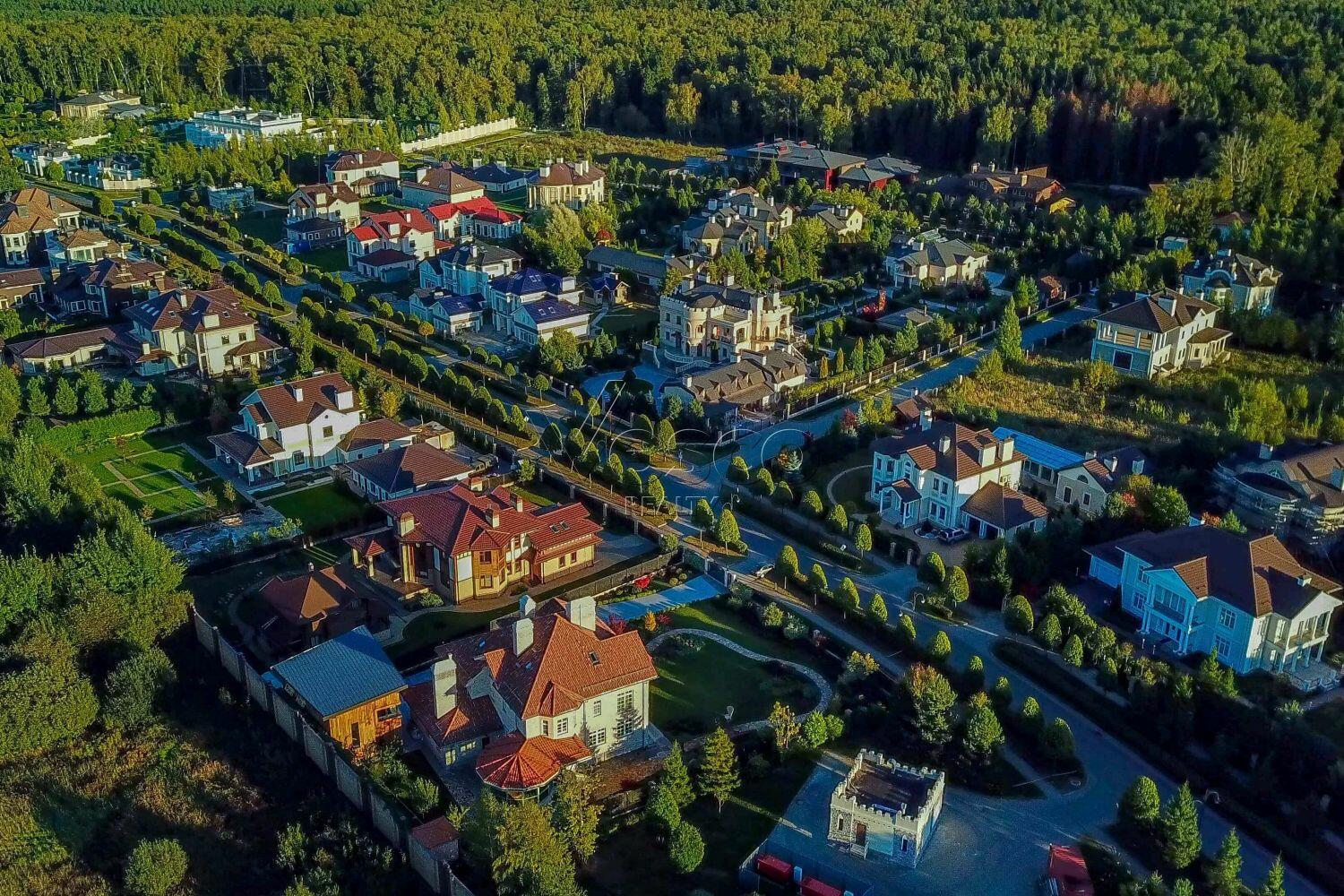 Участок 22.79 сот. в охраняемом поселке