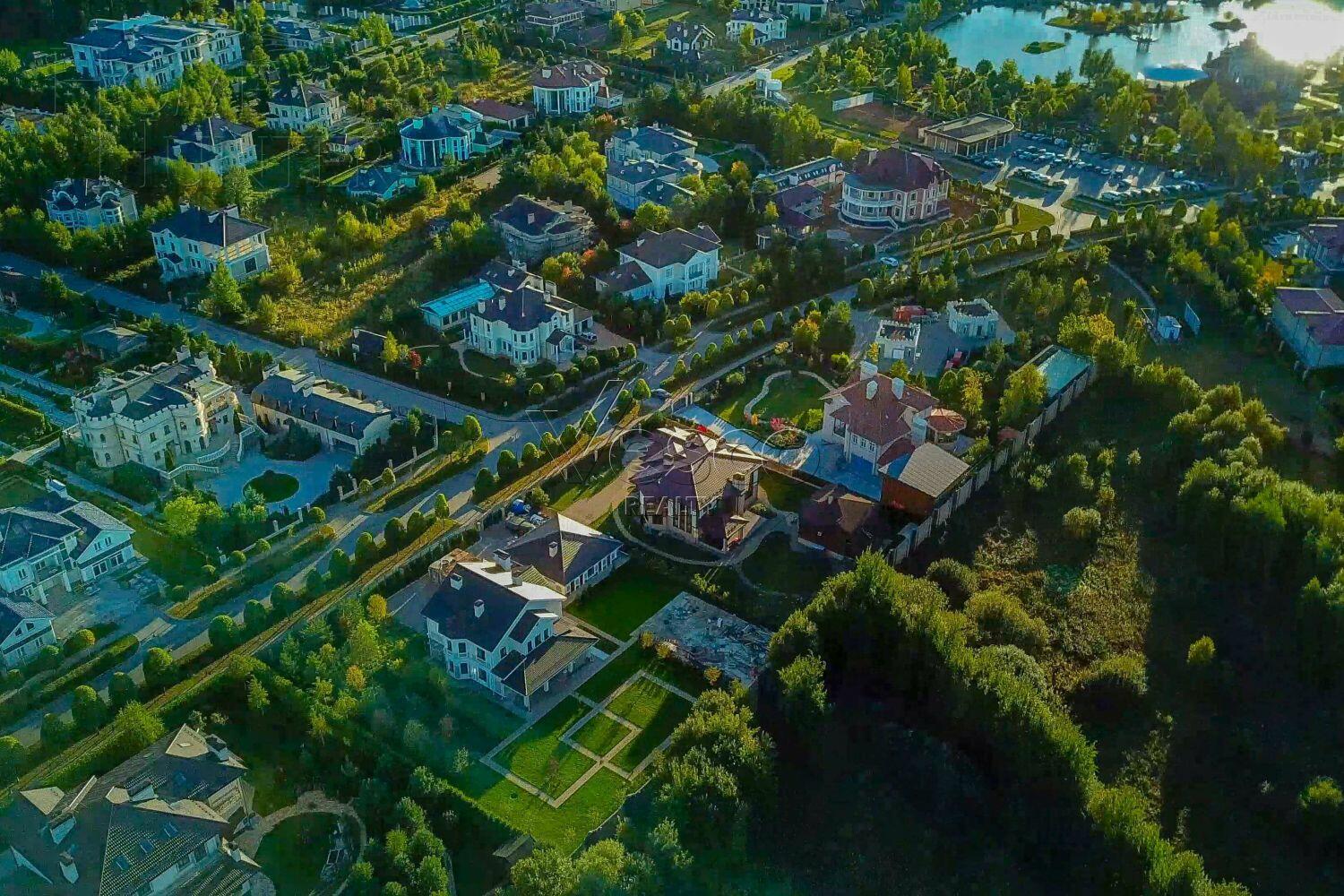 Участок 22.79 сот. в охраняемом поселке