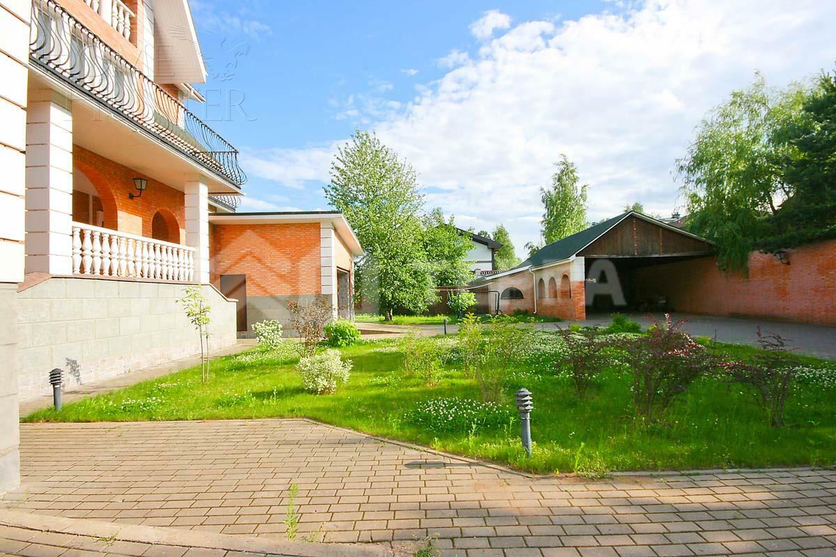 2-этажный коттедж 900 м² с отделкой