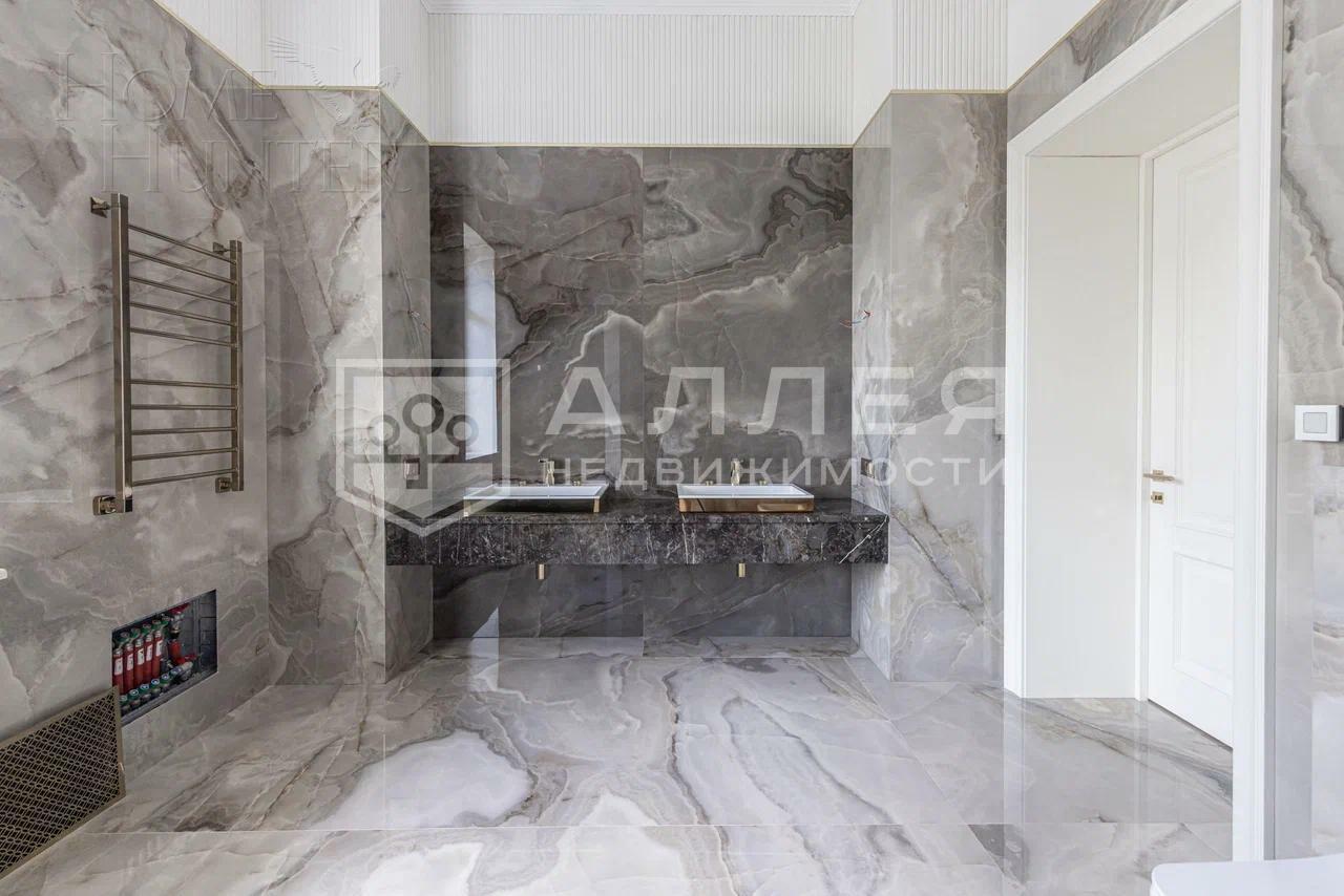 2-этажный коттедж 700 м² с отделкой