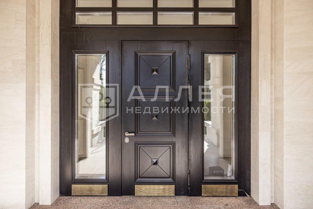 2-этажный коттедж 700 м² с отделкой