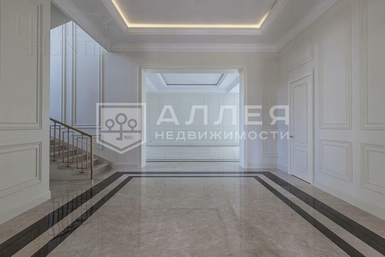 2-этажный коттедж 700 м² с отделкой