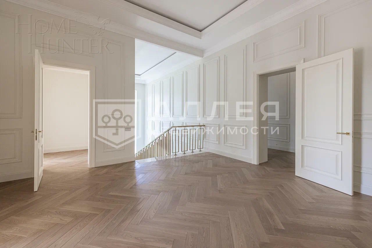 2-этажный коттедж 700 м² с отделкой