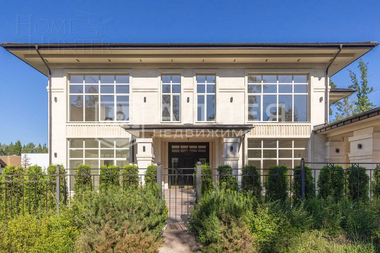 2-этажный коттедж 700 м² с отделкой