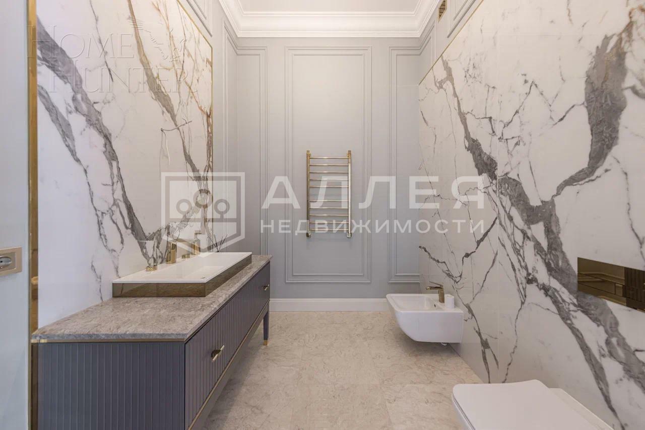 2-этажный коттедж 700 м² с отделкой